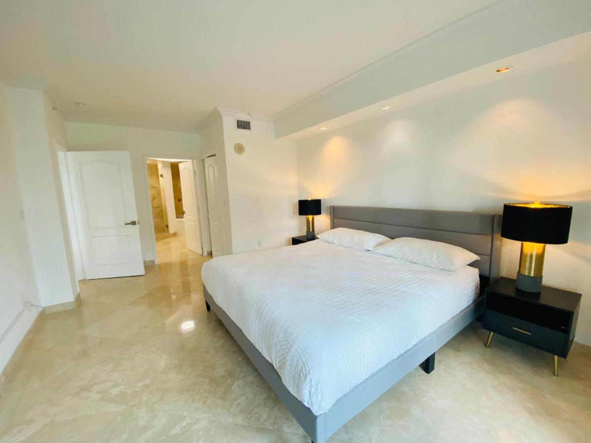 The King David Condos Miami Beach Exterior photo
